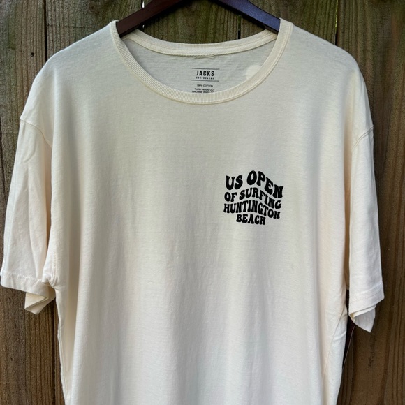 • NWT! [Jack’s Surfboards] Men’s Tee • - Picture 2 of 11